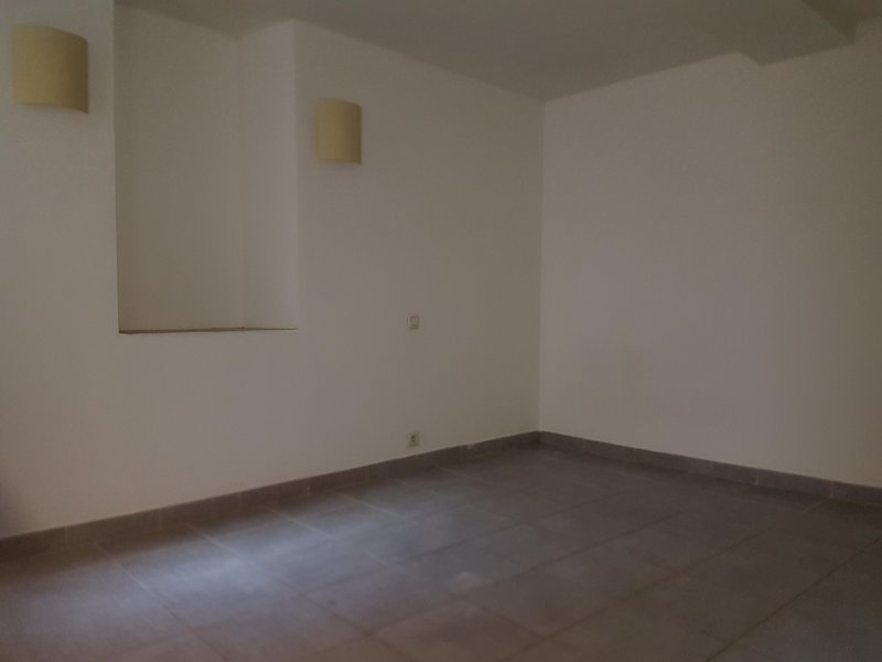 Appartement - 79 m2 - 4 pièces