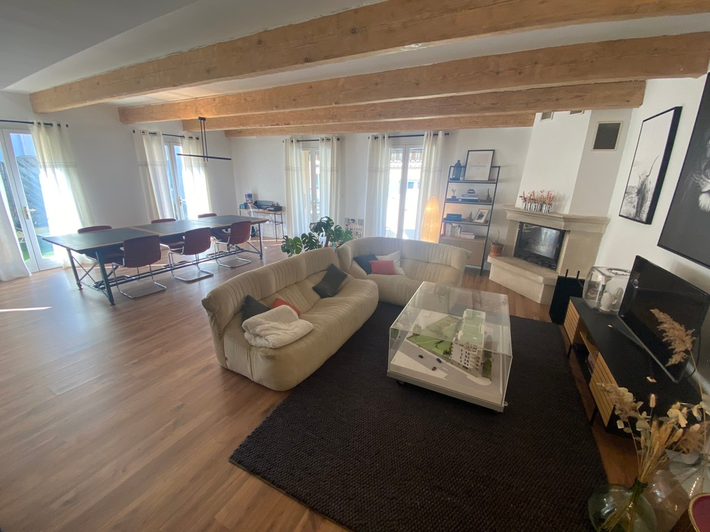 Appartement - 173 m2 - 6 pièces